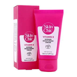 تصویر کرم مرطوب کننده قوی ویتامین ای اسکین شیک